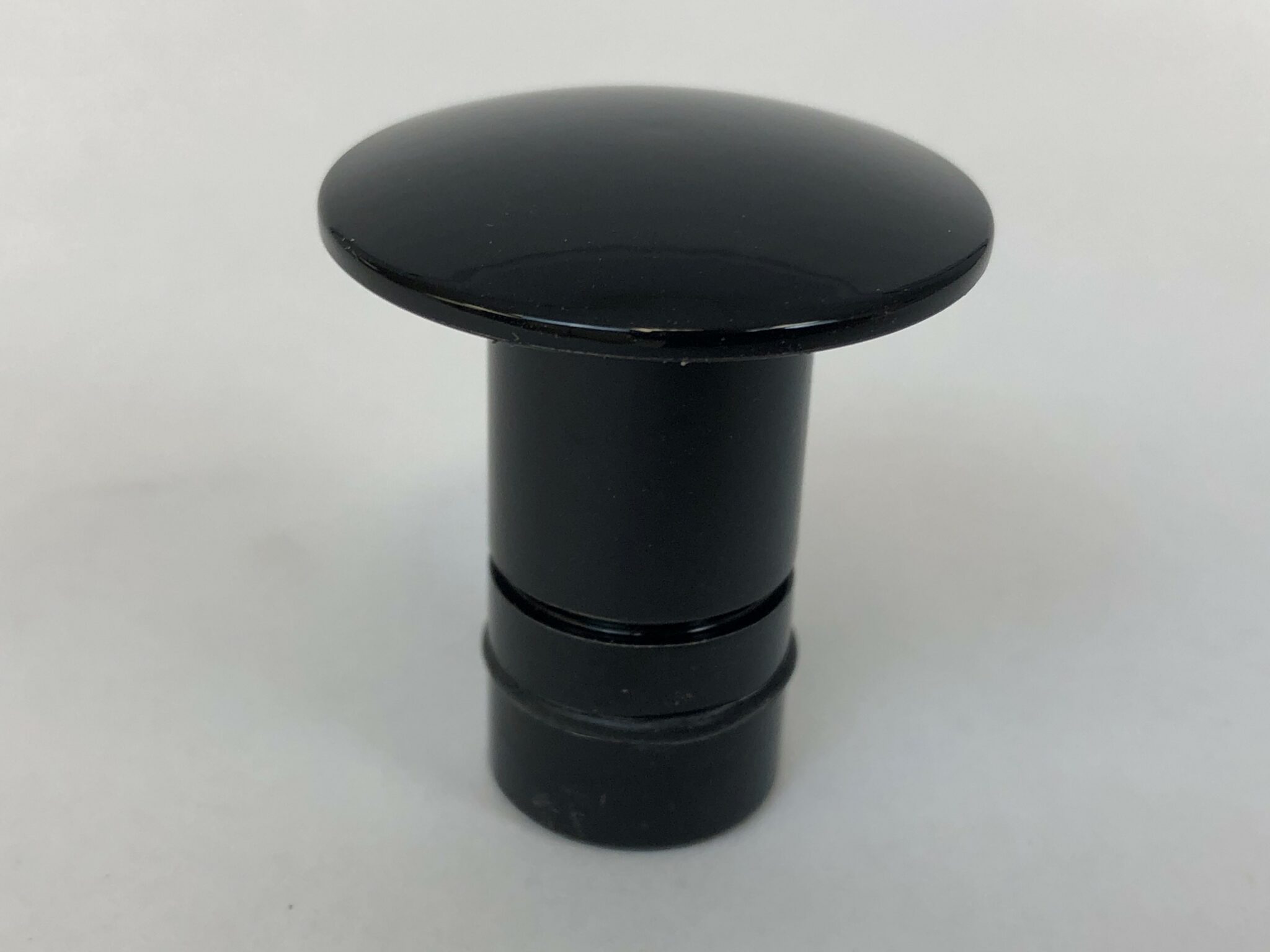 Deck Plugs Pedestal Seat Plug 0.75
